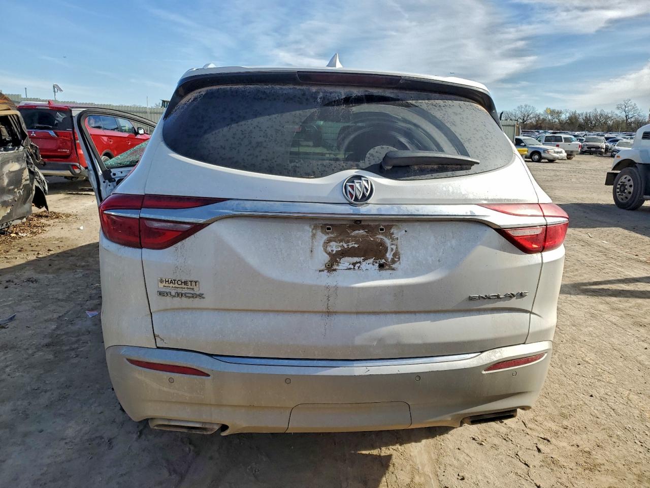 2018 Buick Enclave Essence VIN: 5GAERBKW4JJ263582 Lot: 94507055