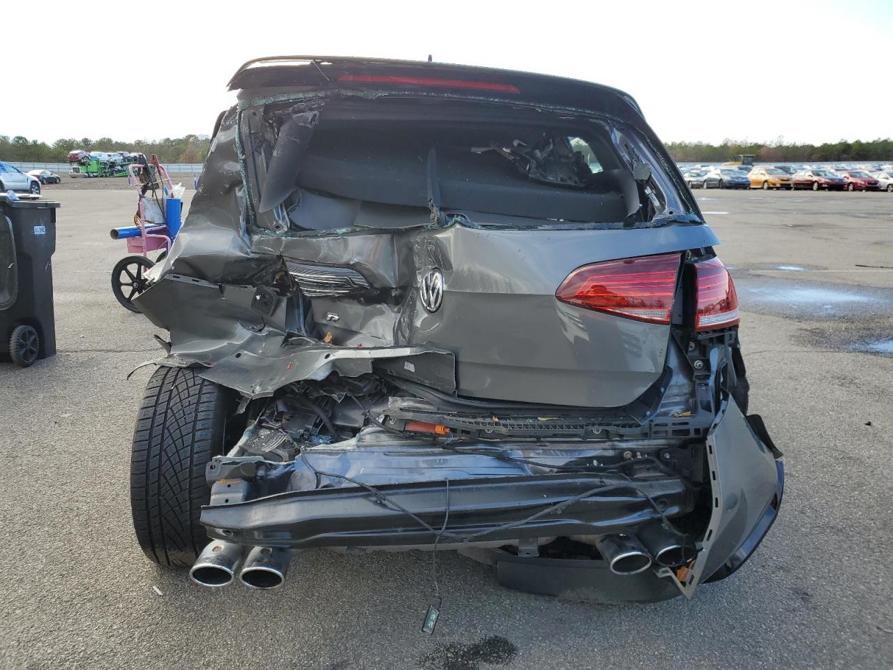 2019 Volkswagen Golf R VIN: WVWVA7AU1KW170896 Lot: 92687075