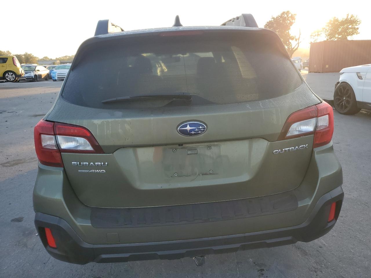 2018 Subaru Outback 2.5I Premium VIN: 4S4BSAHC3J3287580 Lot: 92749265