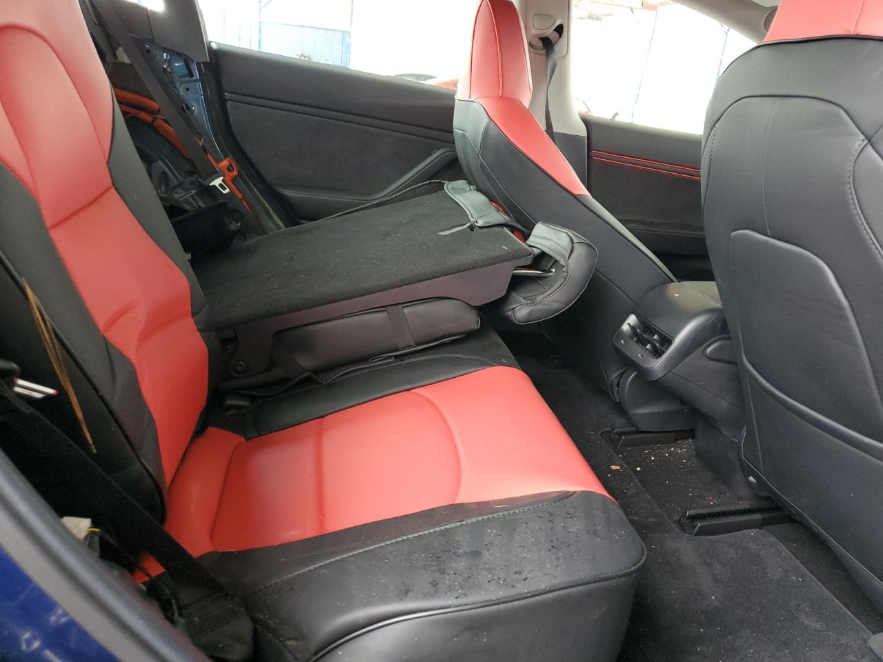 2019 Tesla Model 3 VIN: 5YJ3E1EB4KF433002 Lot: 92945215