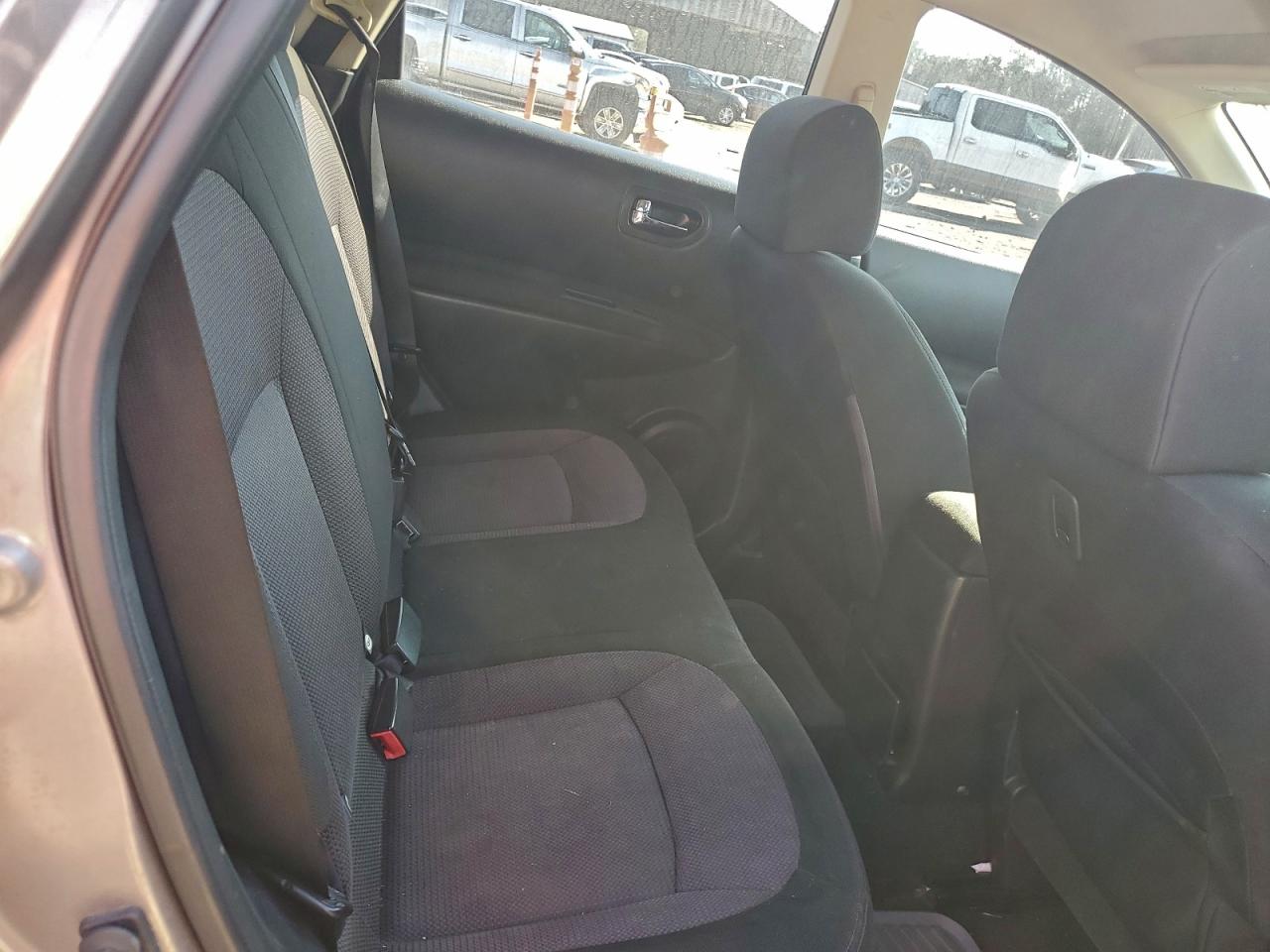 2013 Nissan Rogue S VIN: JN8AS5MT4DW025409 Lot: 93967295