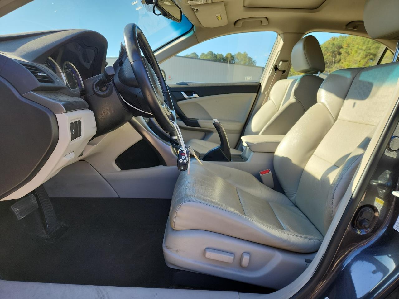 2011 Acura Tsx VIN: JH4CU2F61BC005801 Lot: 90846605