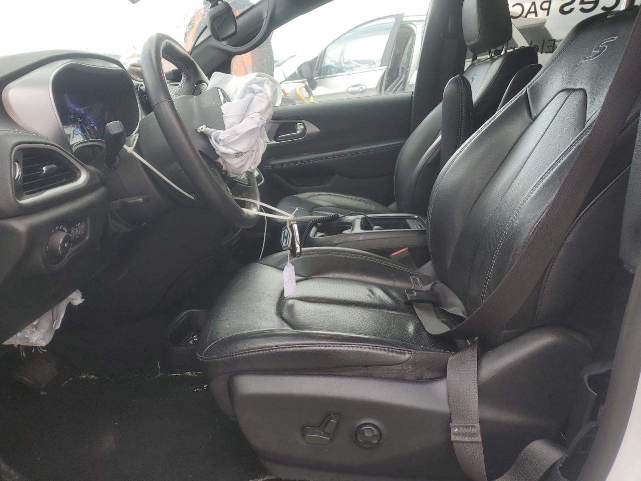 2022 Chrysler Pacifica Touring L VIN: 2C4RC1BG1NR172890 Lot: 92051345