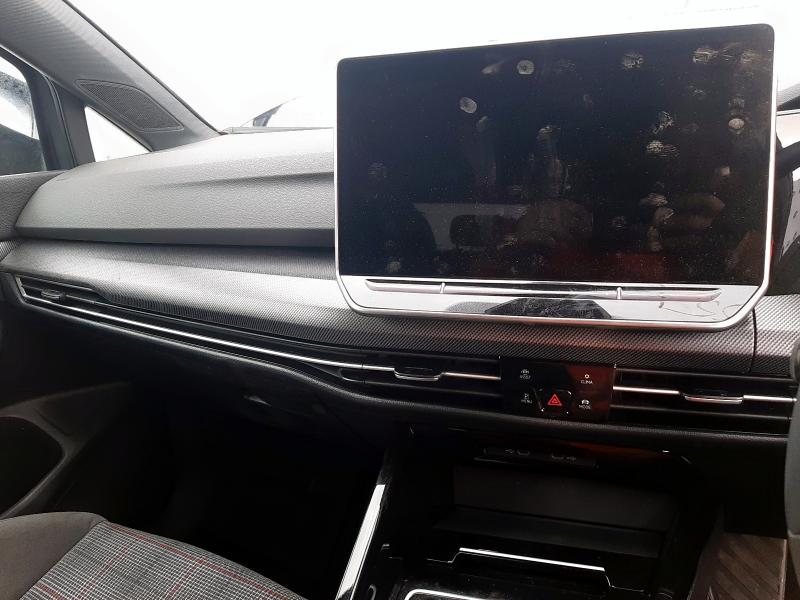 2024 VOLKSWAGEN GOLF