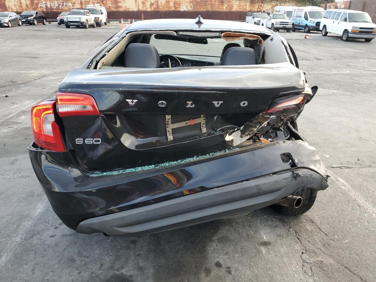 2011 Volvo S60 T6 VIN: YV1902FH4B2010712 Lot: 92352585