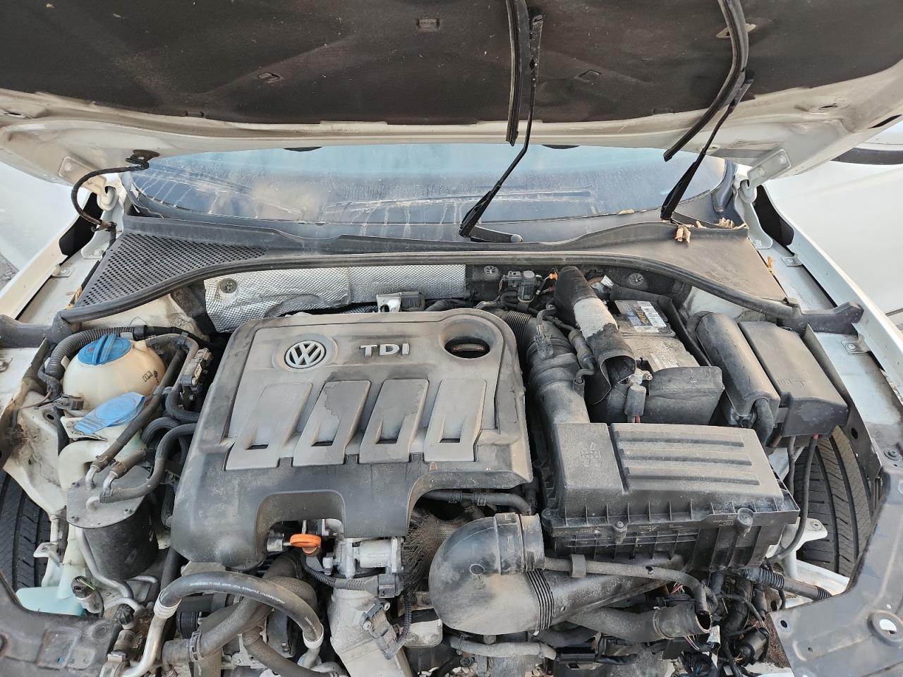 2013 Volkswagen Passat Sel VIN: 1VWCN7A34DC024366 Lot: 87279145