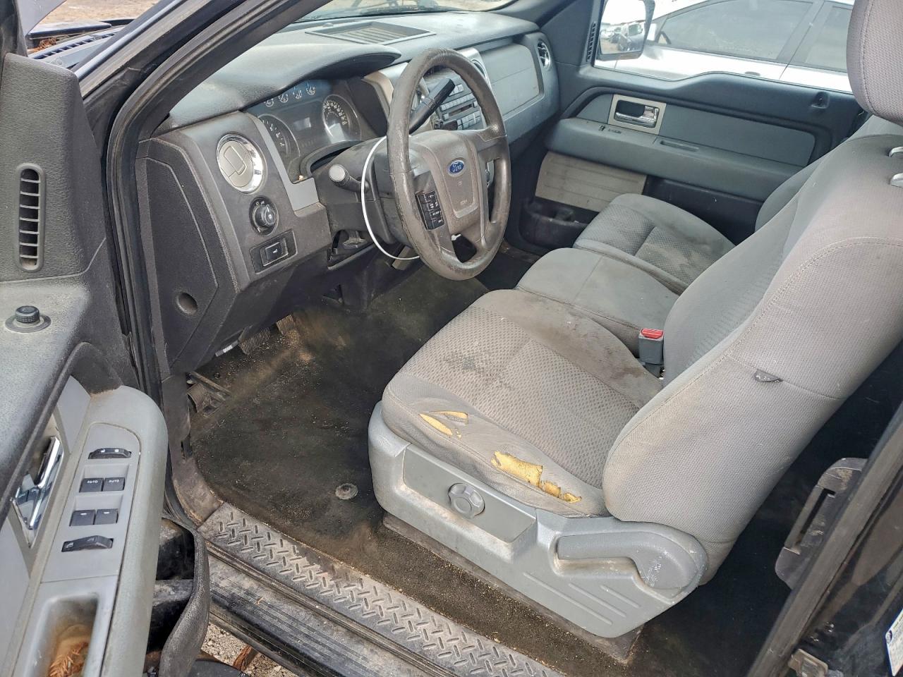 2011 Ford F150 Super Cab VIN: 1FTFX1EF8BKD04841 Lot: 94290545