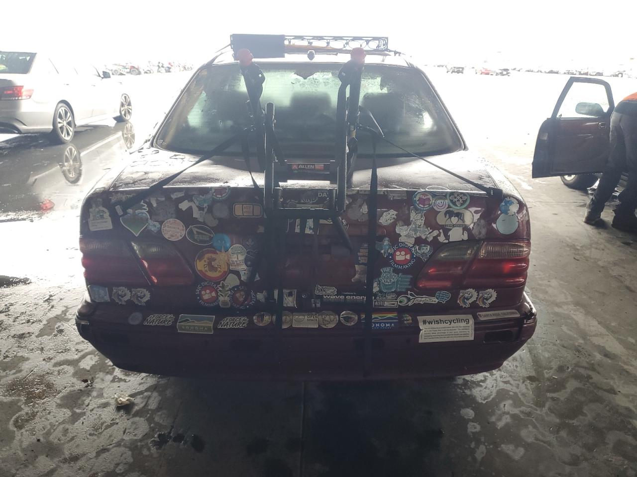 2000 Mercedes-Benz E 320 VIN: WDBJF65J7YB108475 Lot: 91643125