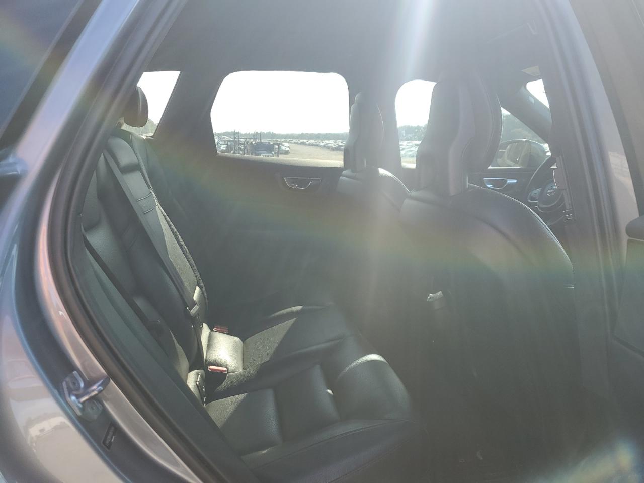 2018 Volvo Xc60 T6 VIN: LYVA22RK8JB074348 Lot: 93671795