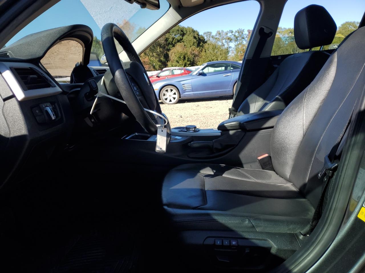 2015 BMW 320 I VIN: WBA3B1G50FNT07076 Lot: 89539905