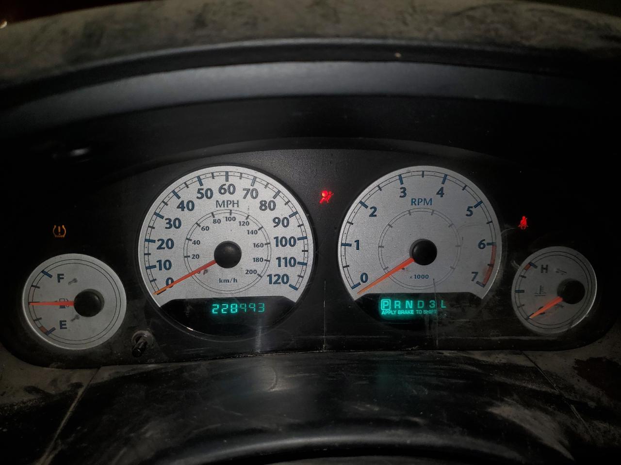 2005 Chrysler Town & Country Touring VIN: 2C4GP54L45R524342 Lot: 90335975