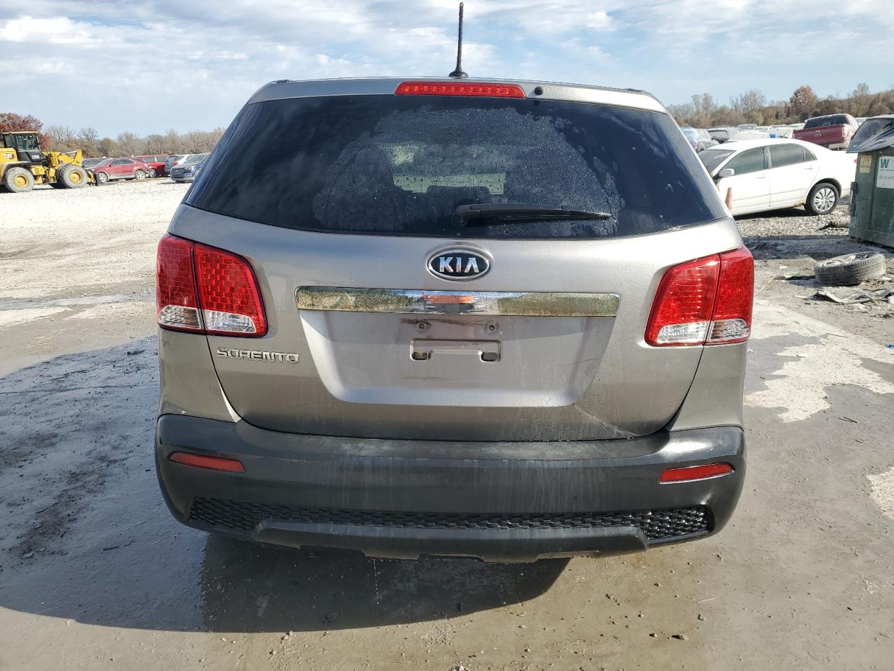 2011 Kia Sorento Base VIN: 5XYKTCA11BG024751 Lot: 92596785