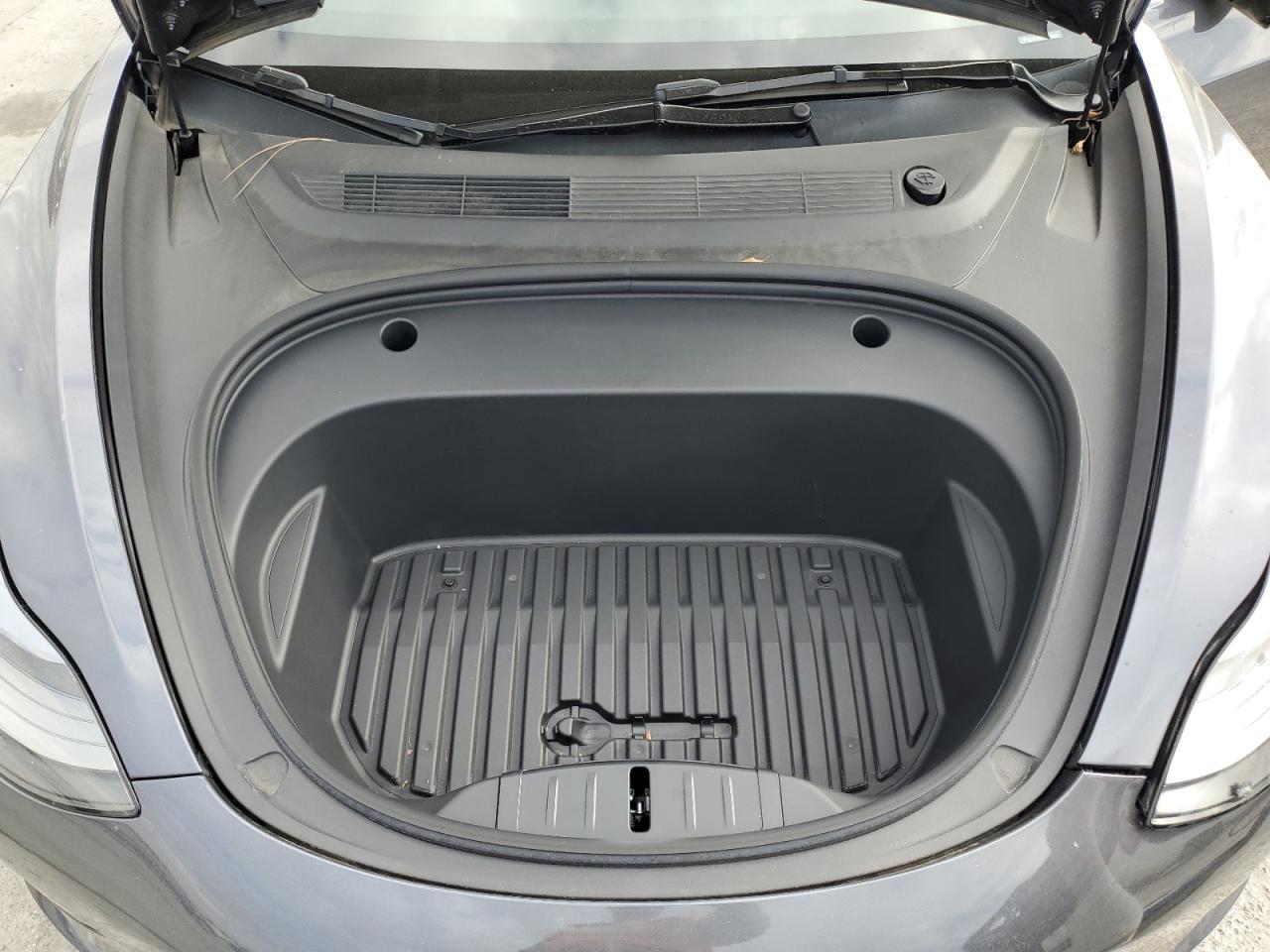 2023 Tesla Model 3 VIN: 5YJ3E1EC4PF682691 Lot: 92740845