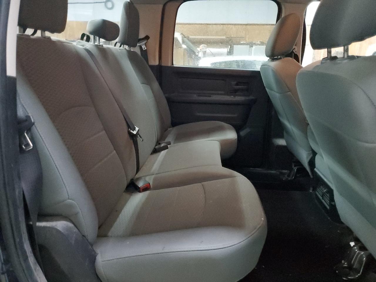 2015 Ram 1500 St VIN: 1C6RR7KT5FS597616 Lot: 92441645