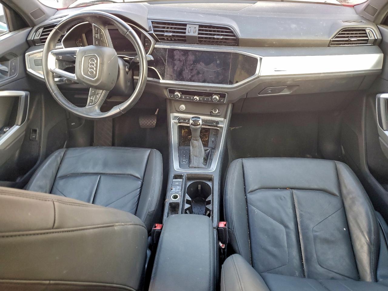 2020 Audi Q3 Premium VIN: WA1AECF33L1087376 Lot: 93715825