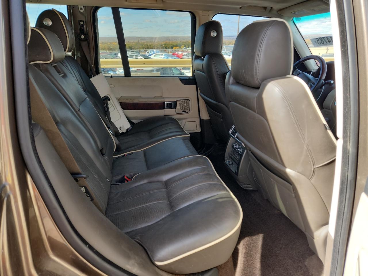 2011 Land Rover Range Rover Hse Luxury VIN: SALMF1E40BA331166 Lot: 91414785