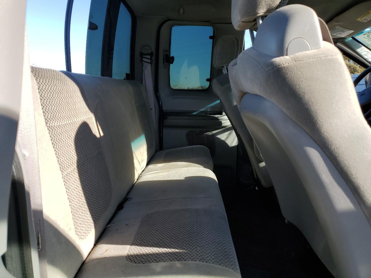 2001 Ford F250 Super Duty VIN: 1FTNX21F21ED87851 Lot: 93112825