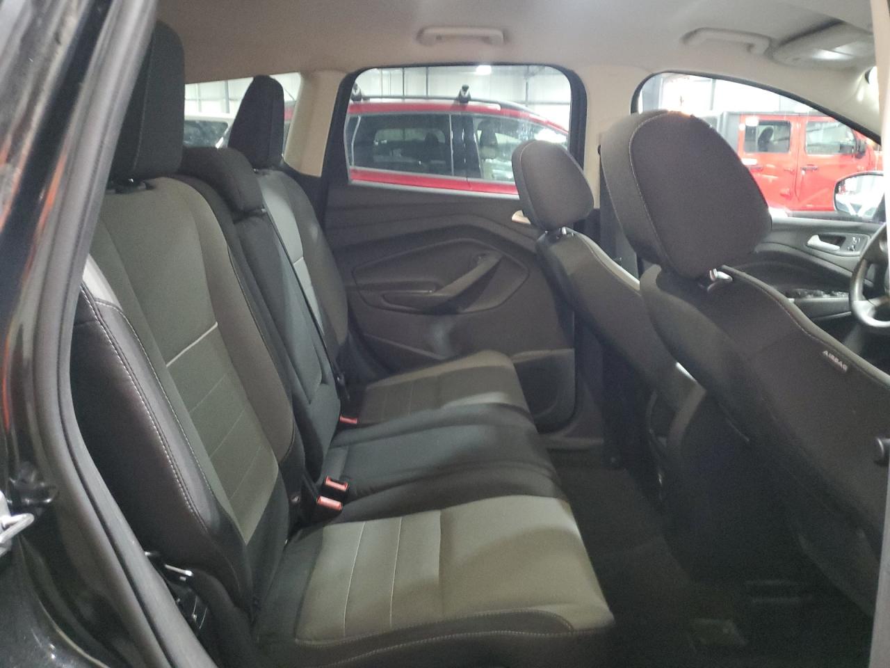 2015 Ford Escape Se VIN: 1FMCU9G97FUC04902 Lot: 92401525