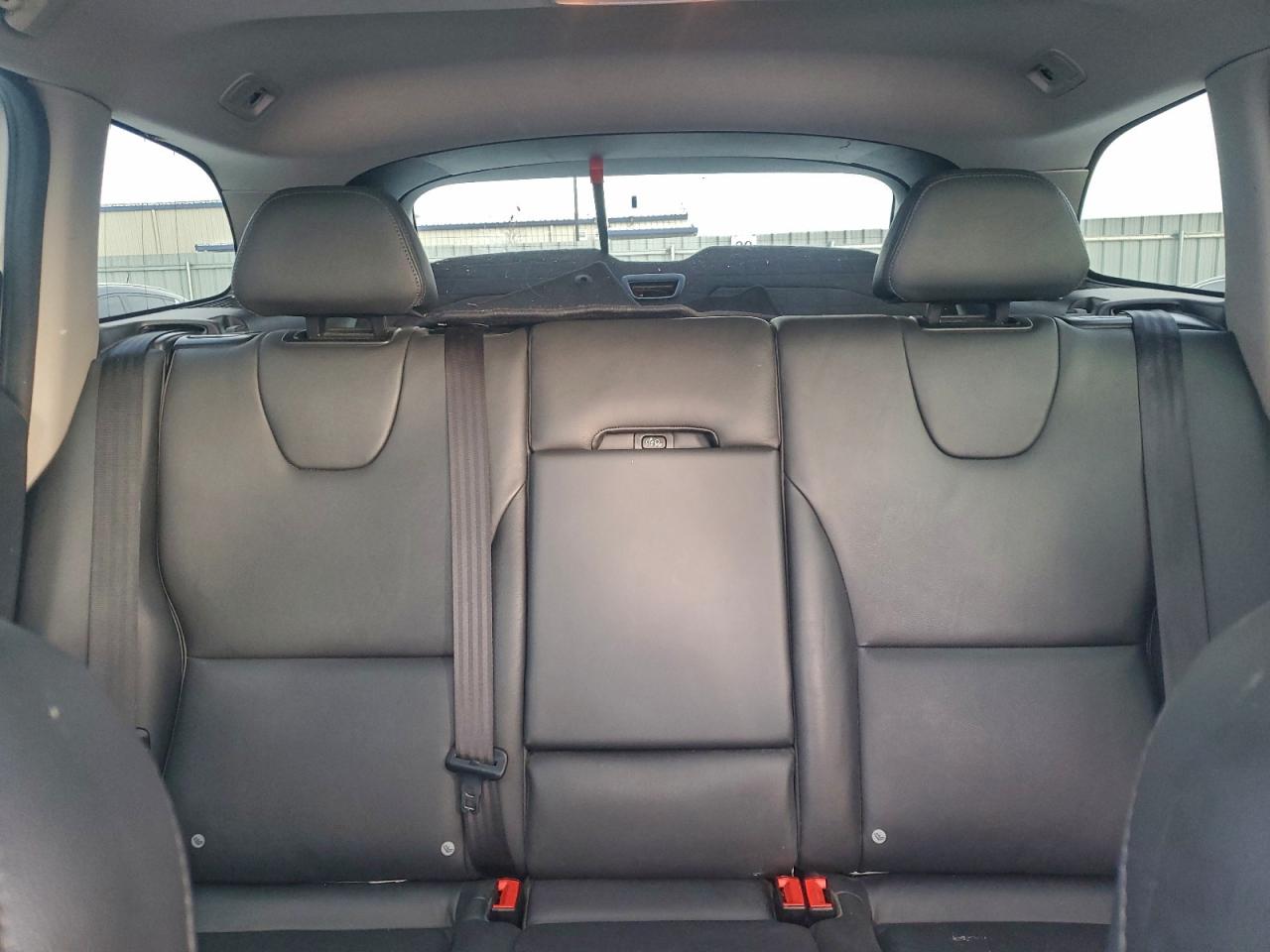 2016 Volvo Xc60 T5 Premier VIN: YV4612RK1G2833468 Lot: 93270385