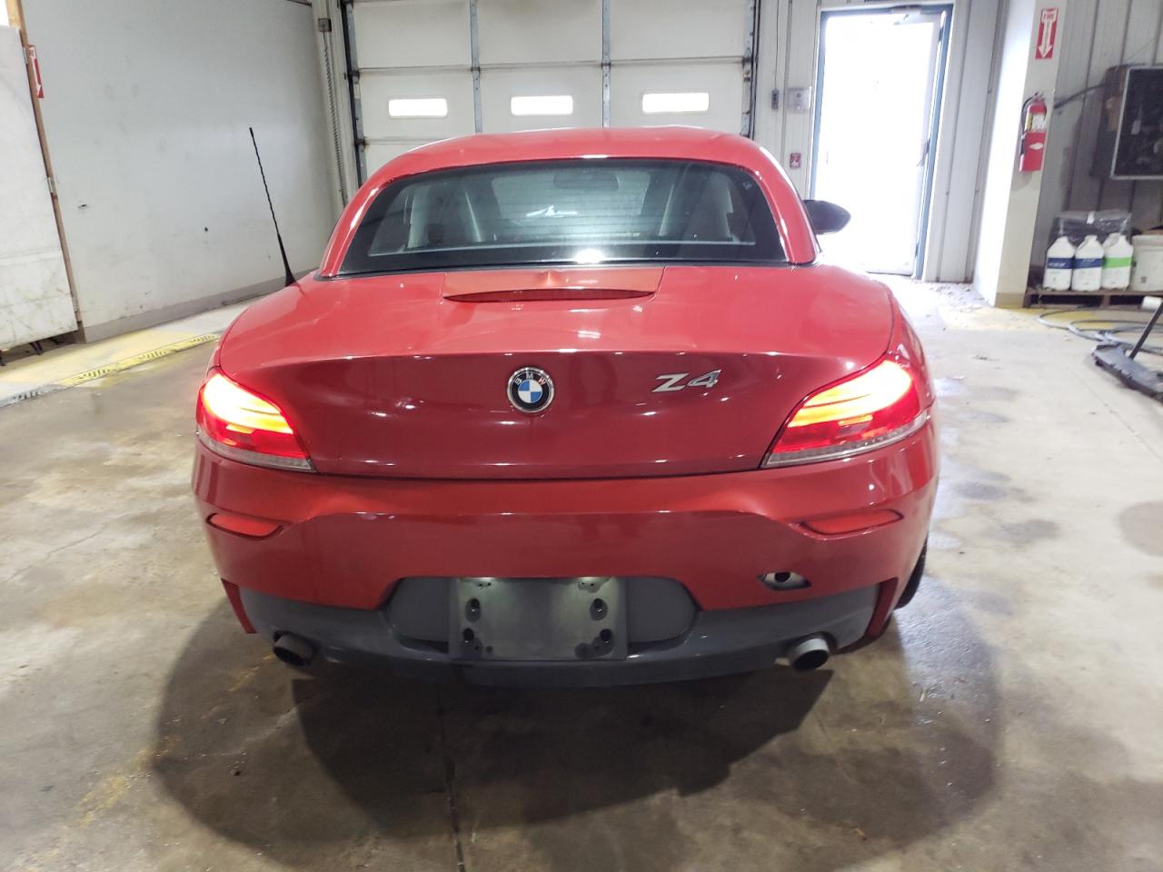 2013 BMW Z4 Sdrive35I VIN: WBALM7C52DE385245 Lot: 91818645