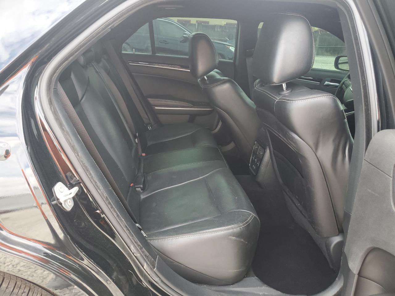 2019 Chrysler 300 S VIN: 2C3CCABT6KH682502 Lot: 91202375