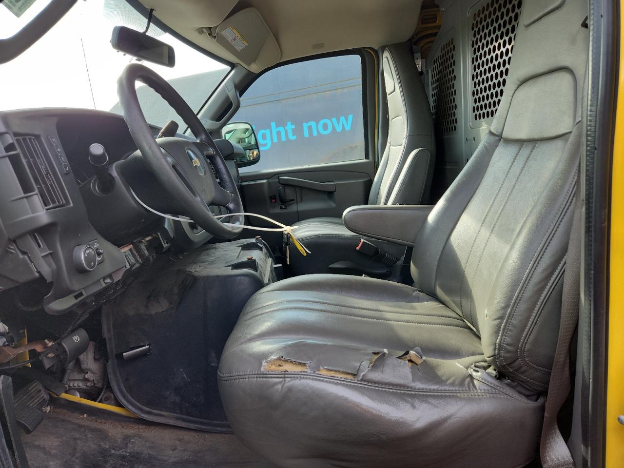 2019 Chevrolet Express G2500 VIN: 1GCWGAFPXK1337756 Lot: 90460545