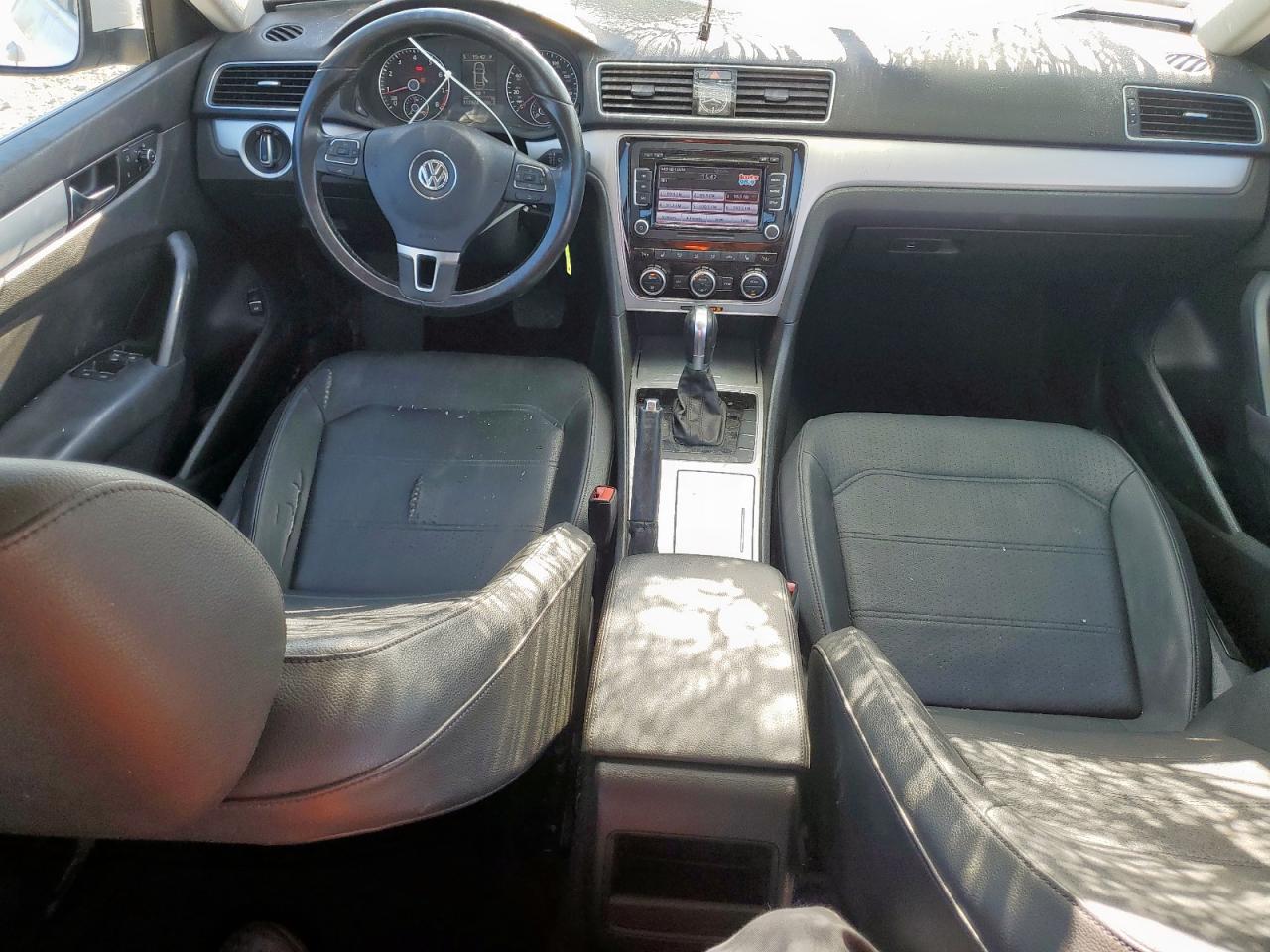 2012 Volkswagen Passat Se VIN: 1VWBP7A38CC019305 Lot: 92003645