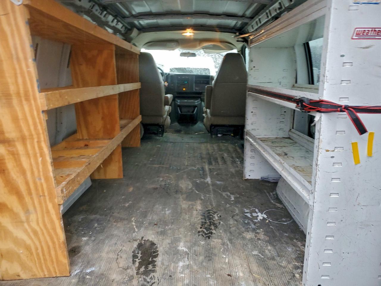 2007 Chevrolet Express G1500 VIN: 1GCFG15X371251875 Lot: 94596315