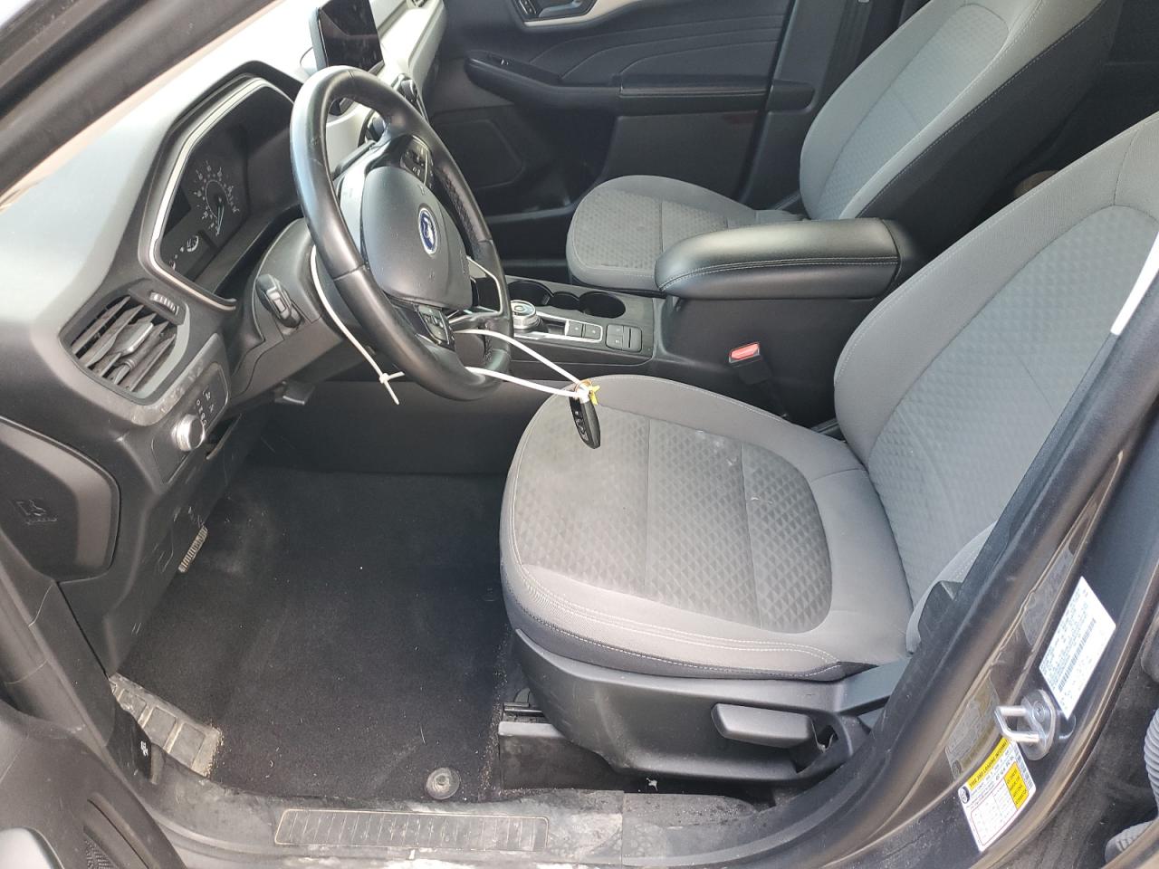 2022 Ford Escape Se VIN: 1FMCU9G63NUA05544 Lot: 93093885