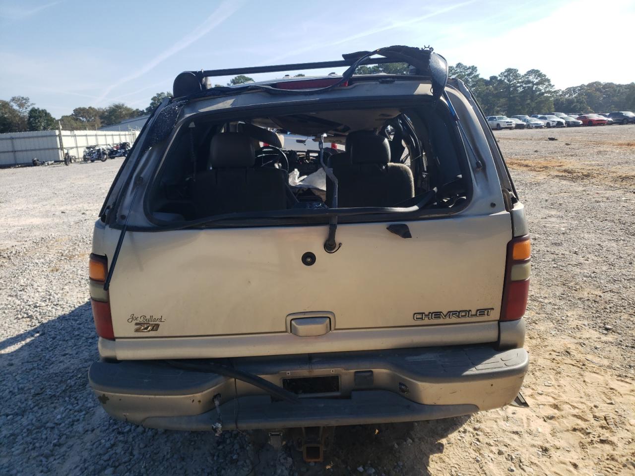 2002 Chevrolet Tahoe K1500 VIN: 1GNEK13Z12R144355 Lot: 93001205