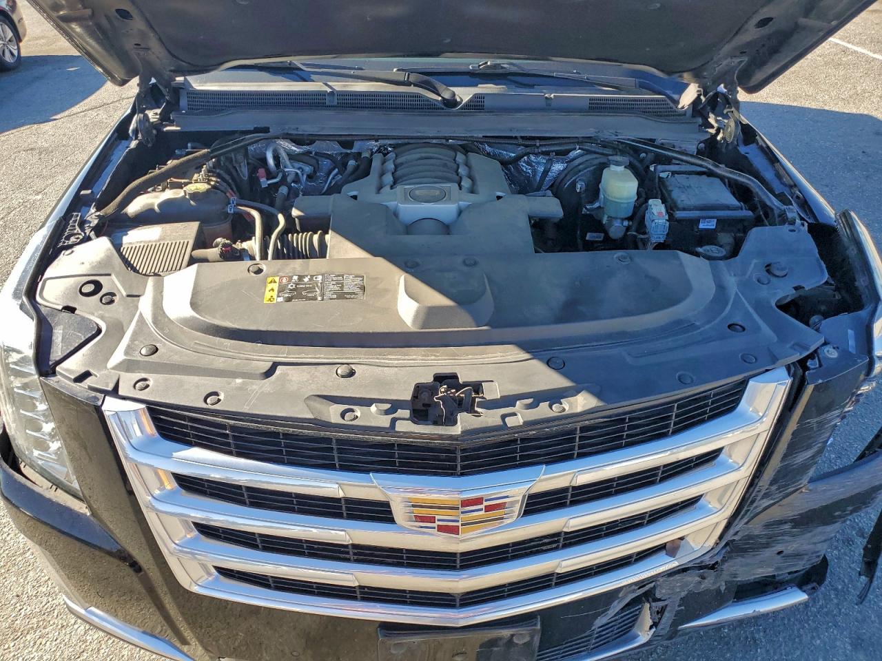 2018 Cadillac Escalade Esv Luxury VIN: 1GYS3HKJ9JR317903 Lot: 94324355