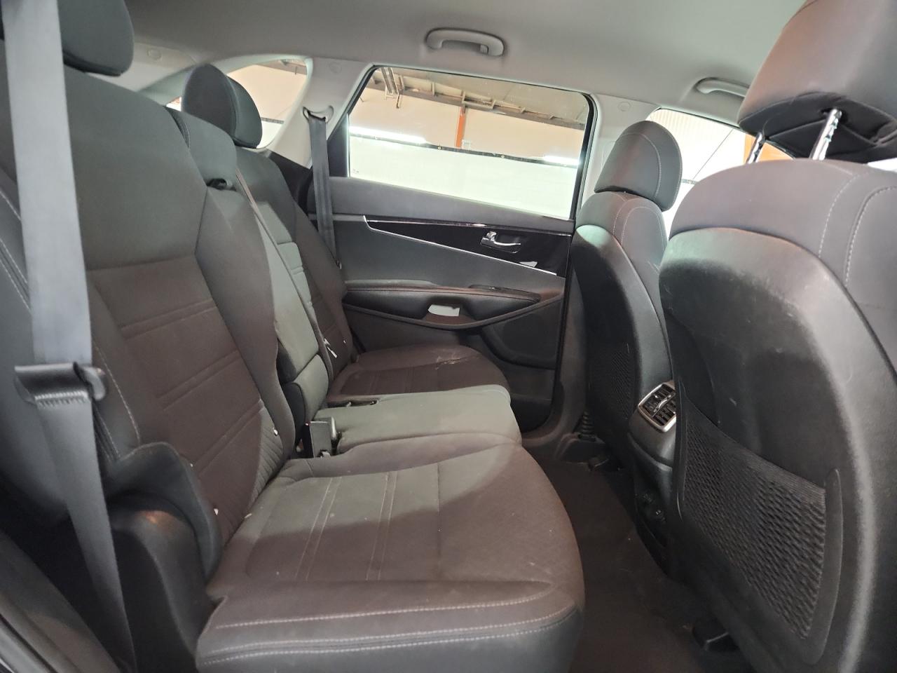 2017 Kia Sorento Lx VIN: 5XYPG4A32HG225780 Lot: 94133455