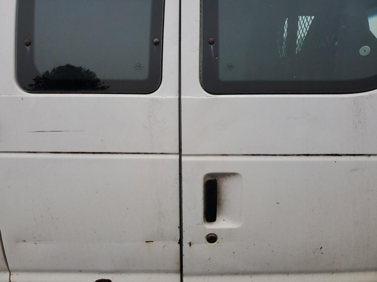 2003 Ford E250 Delivery Van VIN: 1FTNE24WX3HB56246 Lot: 93727135