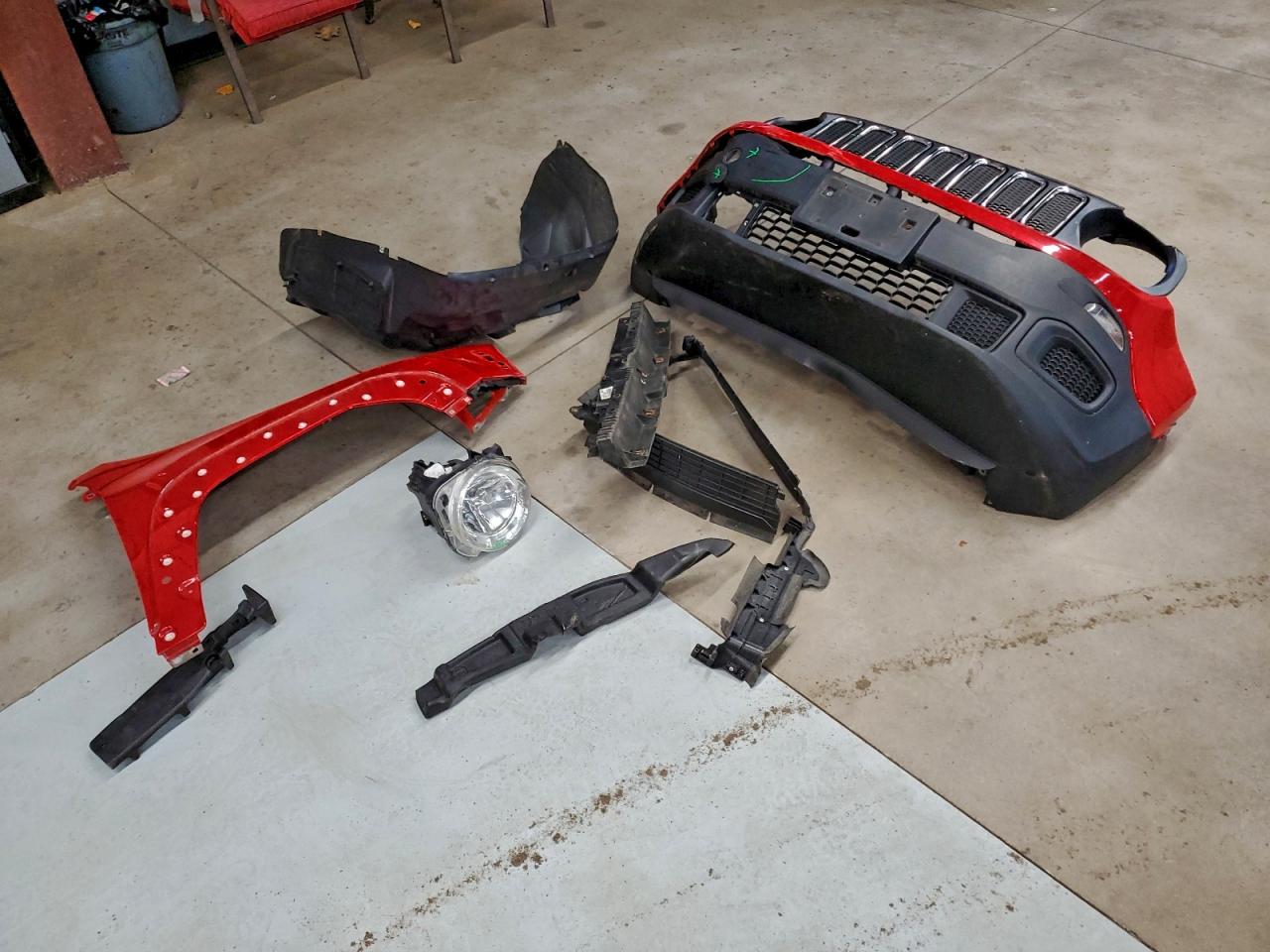 2016 Jeep Renegade Sport VIN: ZACCJBAT6GPC89582 Lot: 93429505