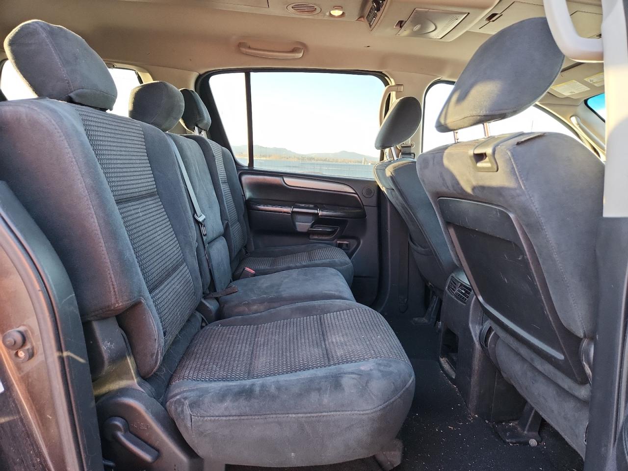 2010 Nissan Armada Se VIN: 5N1AA0NC1AN613734 Lot: 92632645