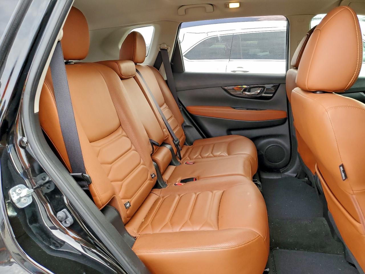 2017 Nissan Rogue S VIN: JN8AT2MT4HW380209 Lot: 94863835