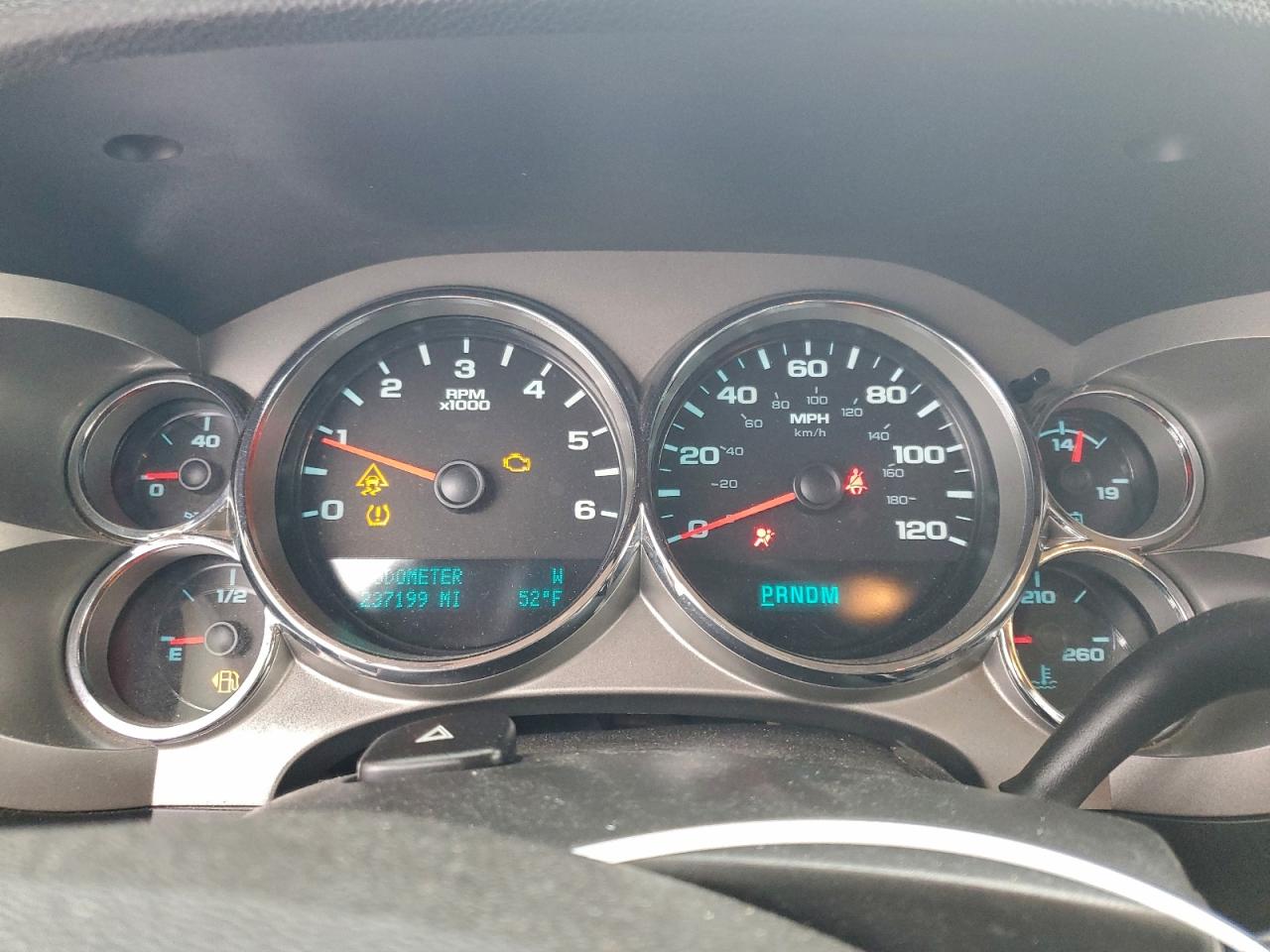 2011 Chevrolet Silverado C1500 Lt VIN: 1GCRCSE09BZ338109 Lot: 93714295