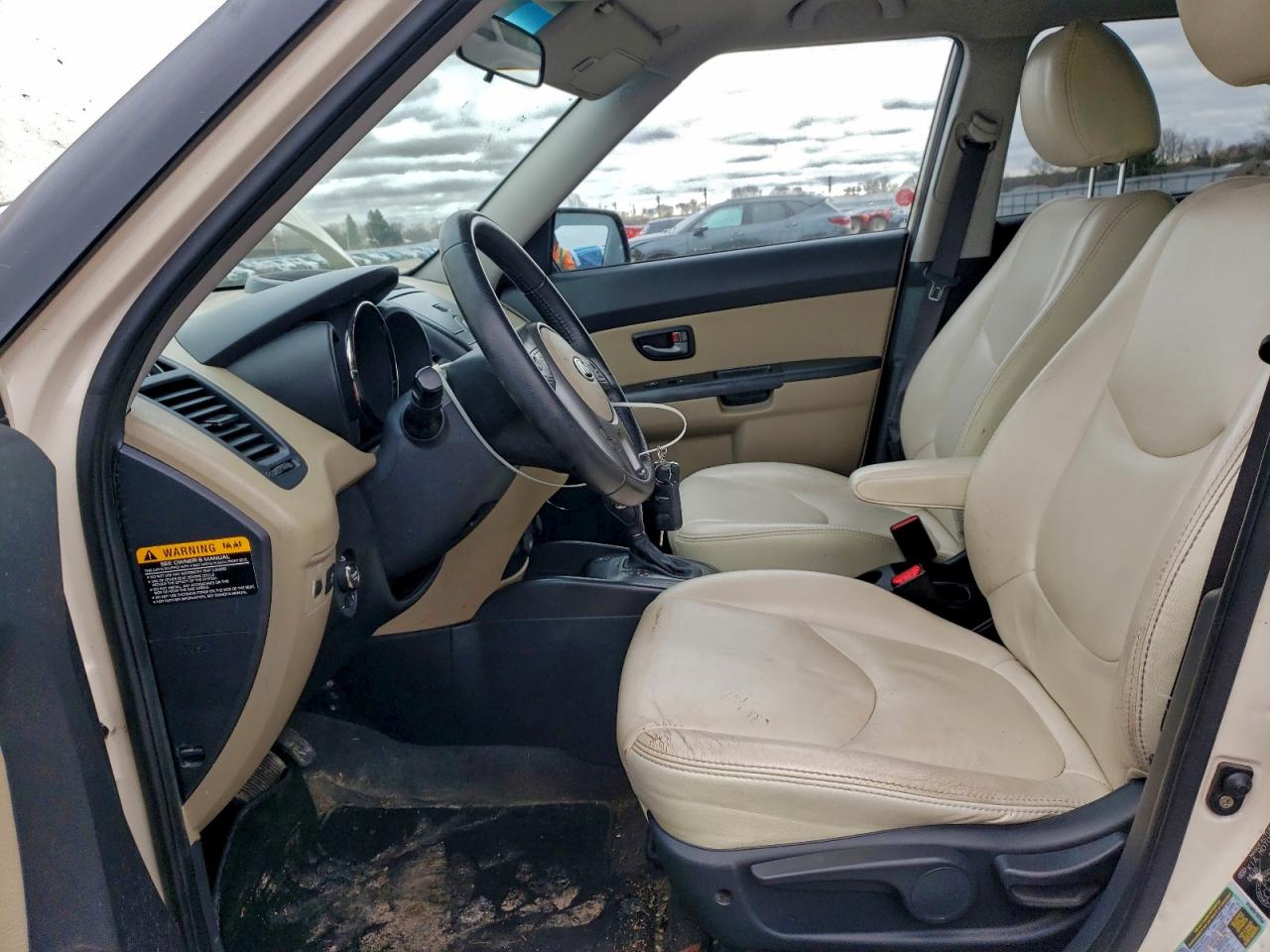 2011 Kia Soul + VIN: KNDJT2A21B7713166 Lot: 91597205