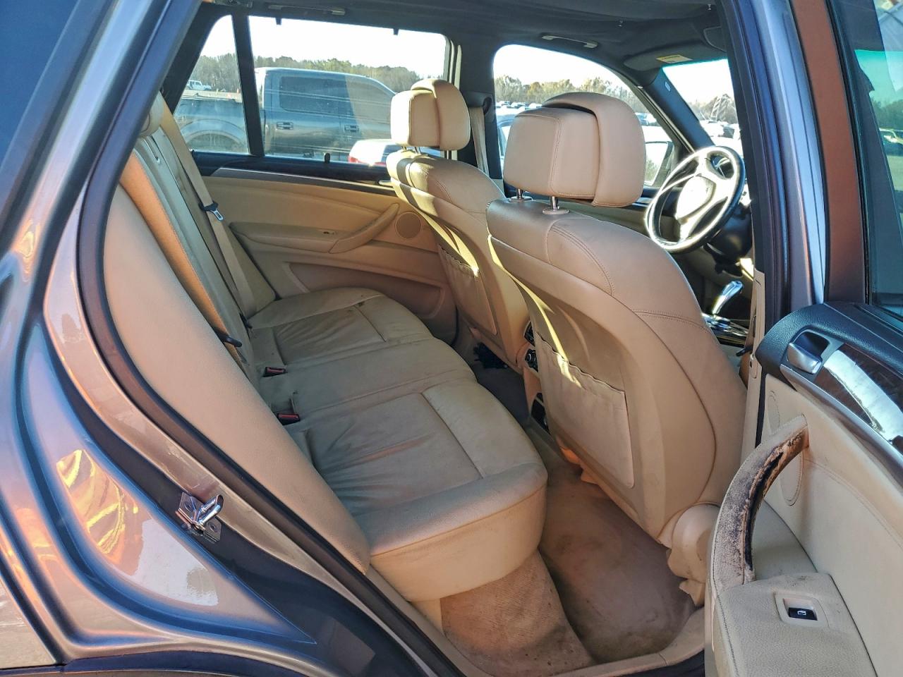 2009 BMW X5 xDrive48I VIN: 5UXFE835X9L310331 Lot: 94150185