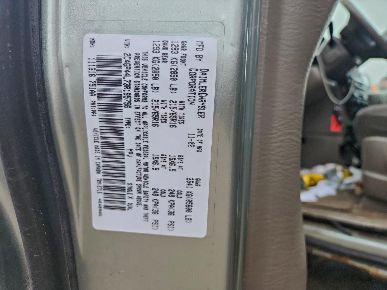 2003 Chrysler Town & Country Lx VIN: 2C4GP44L73R195756 Lot: 94361225