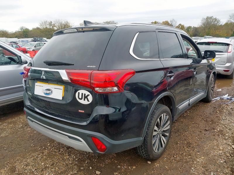 2019 MITSUBISHI OUTLANDER 2.0 EXCEED 5DR CVT