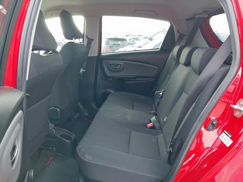 2016 TOYOTA YARIS DESI