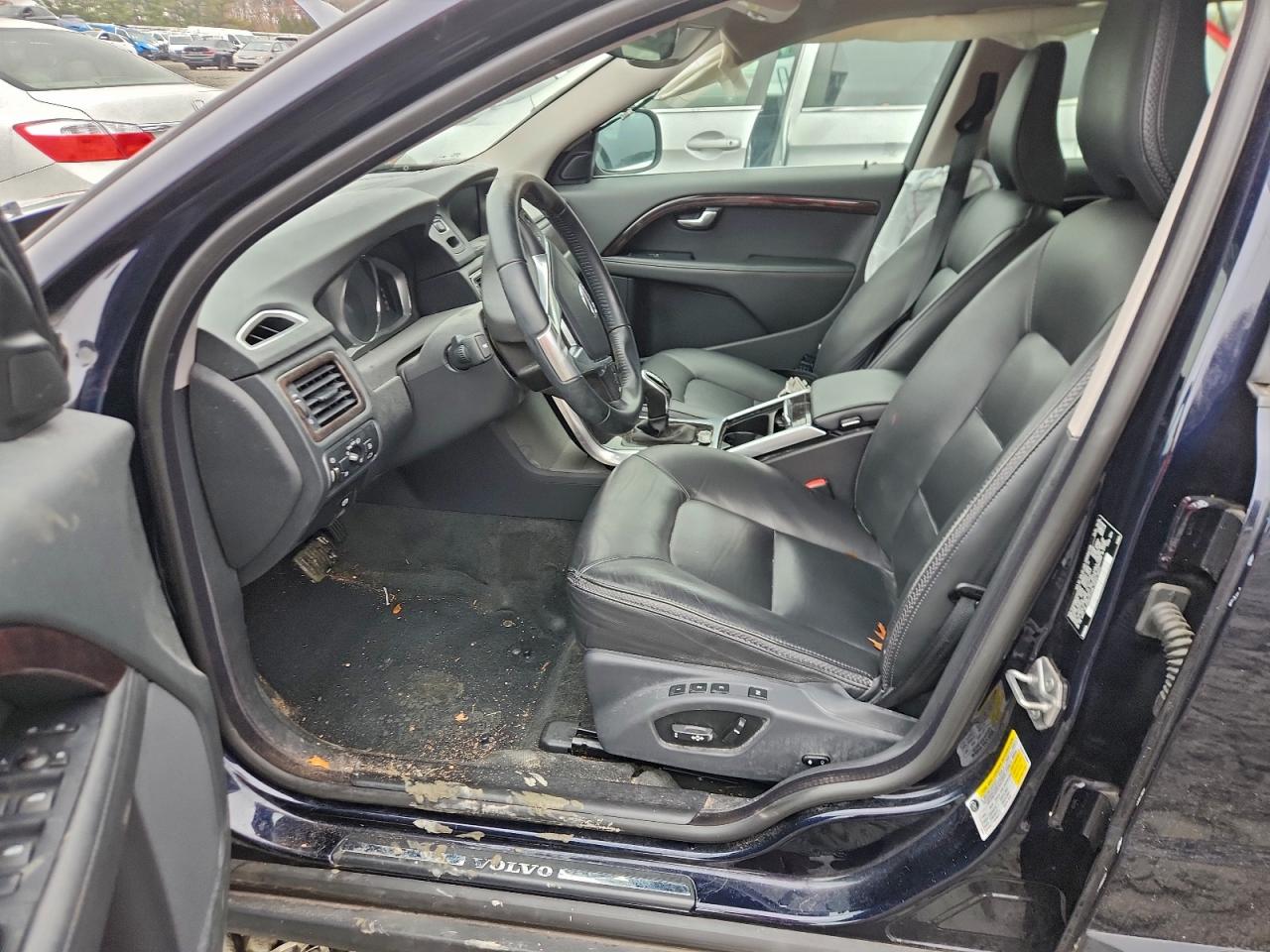 2016 Volvo Xc70 T5 Premier VIN: YV4612NKXG1270321 Lot: 93612795