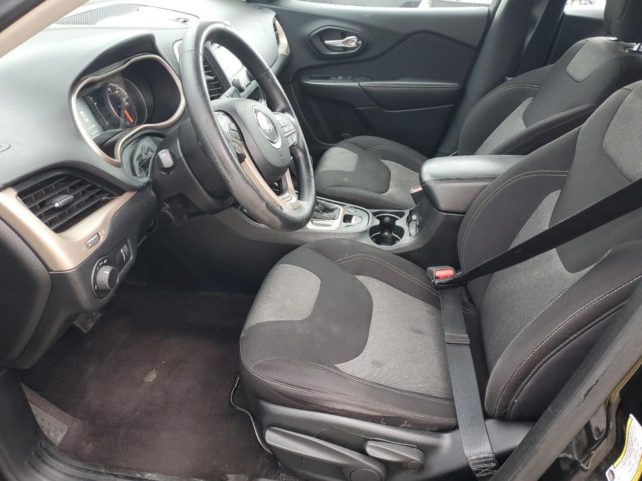 2017 Jeep Cherokee Sport VIN: 1C4PJLAB2HW560267 Lot: 91621745