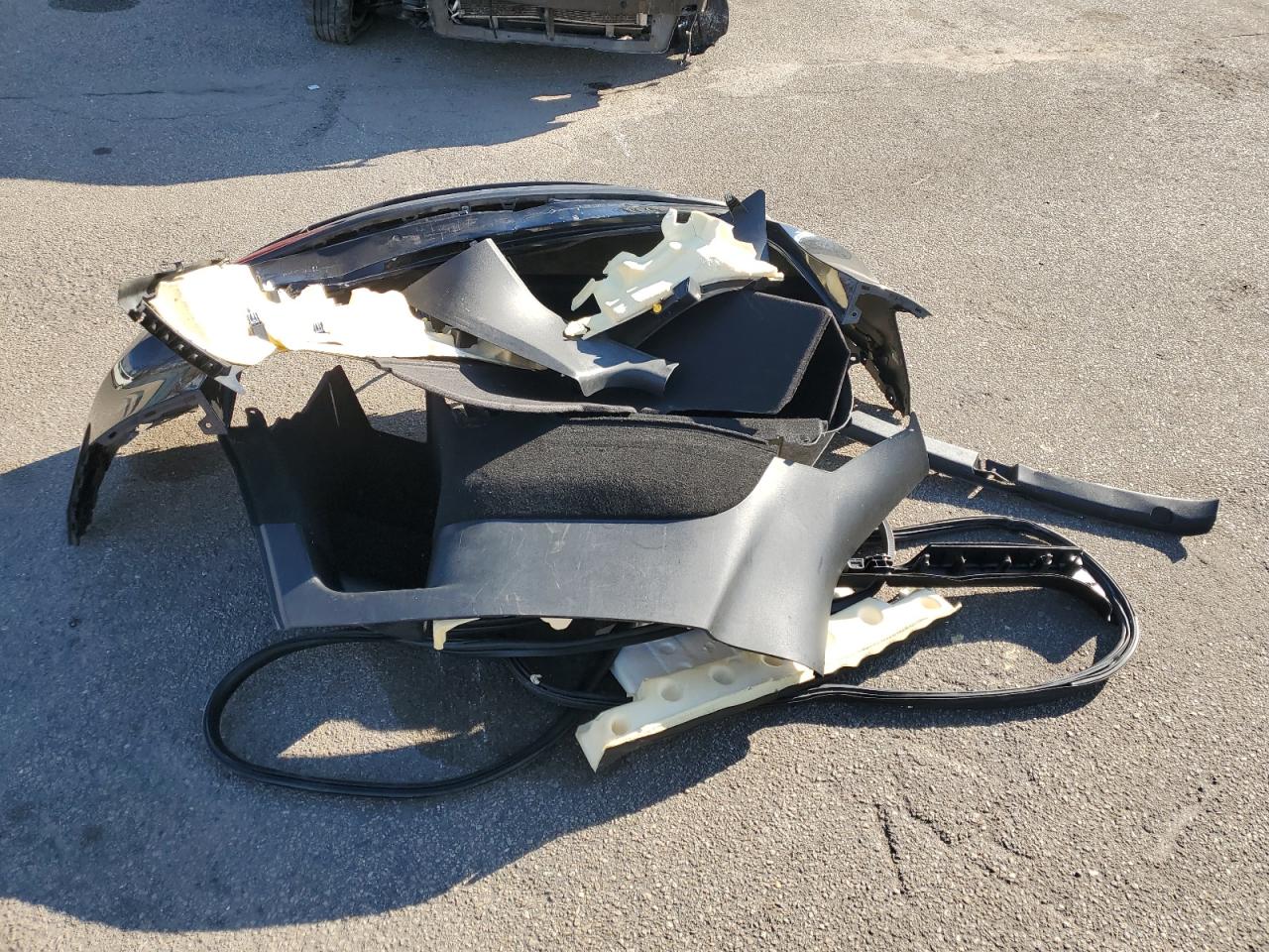 2021 Tesla Model Y VIN: 5YJYGDEE2MF141766 Lot: 92433805