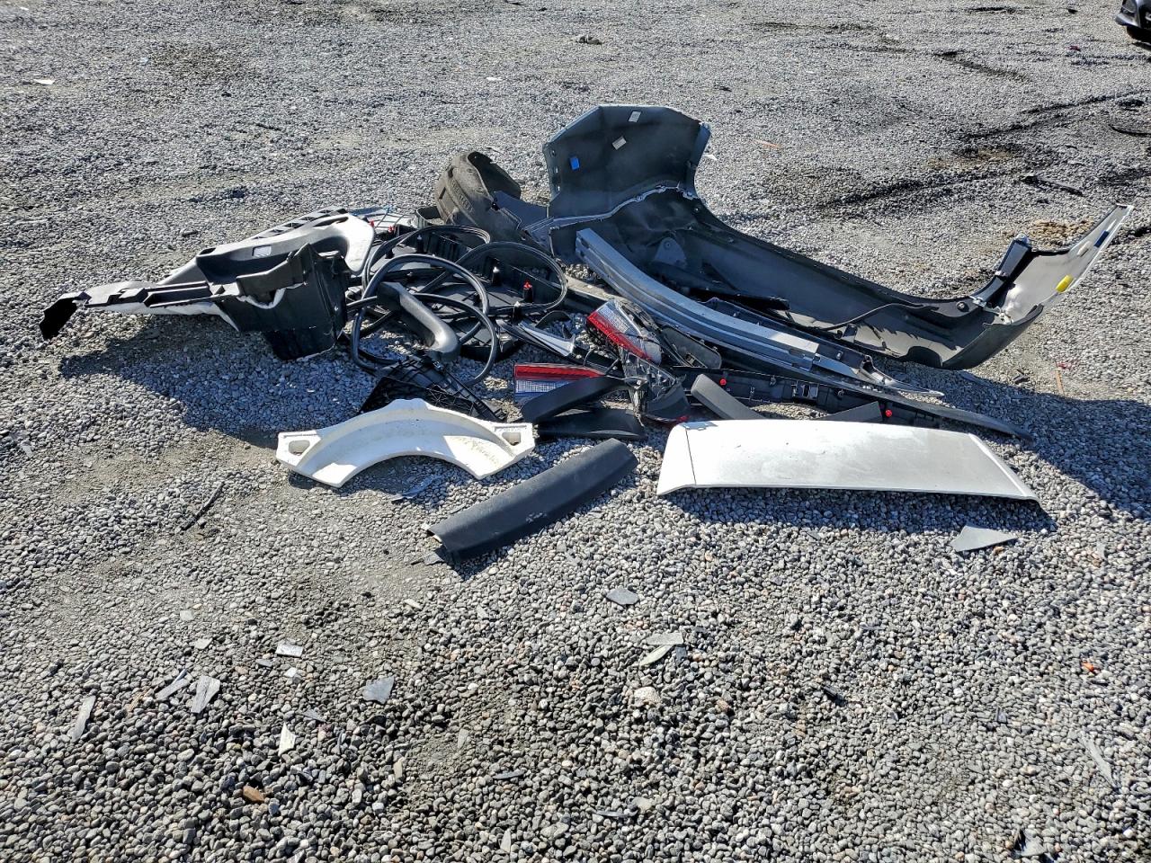 2022 Toyota Rav4 Xle Premium VIN: 2T3A1RFV0NW272625 Lot: 93963965