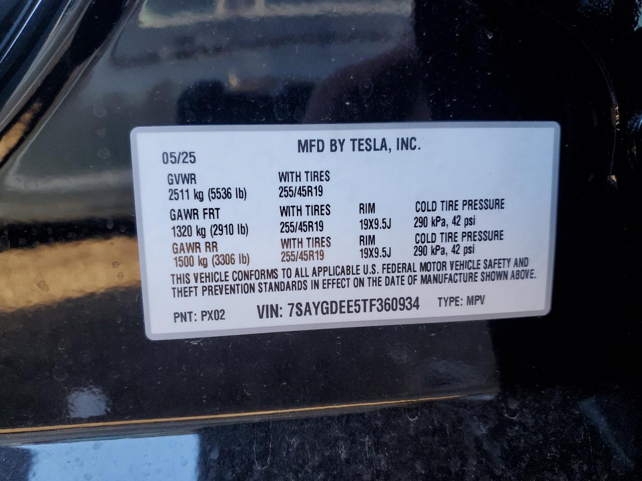 2026 Tesla Model Y VIN: 7SAYGDEE5TF360934 Lot: 91804875