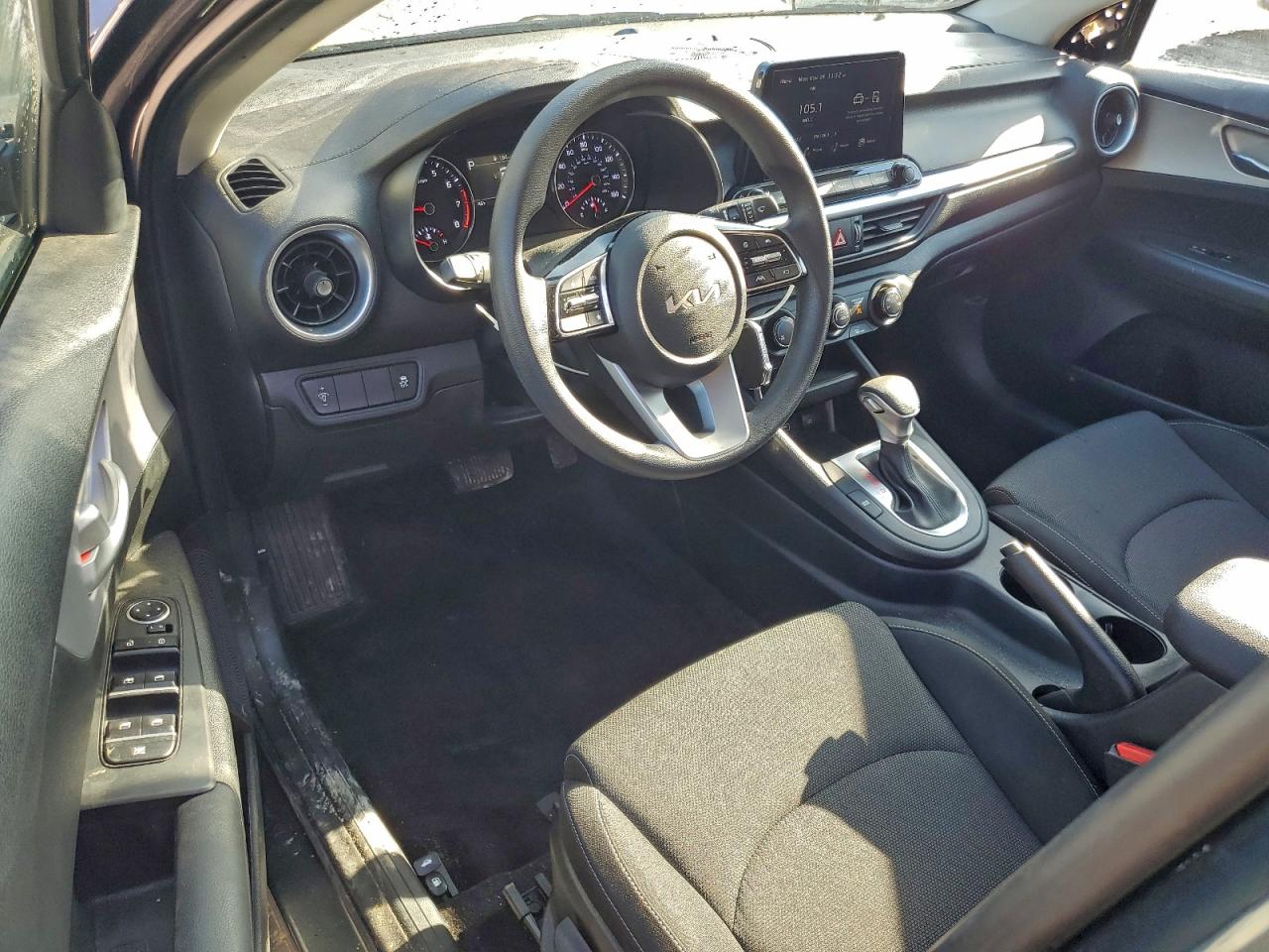 2024 Kia Forte Lx VIN: 3KPF24AD4RE773748 Lot: 94044525