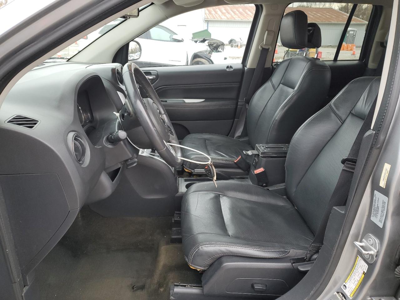 2016 Jeep Compass Latitude VIN: 1C4NJCEA1GD777070 Lot: 91875255