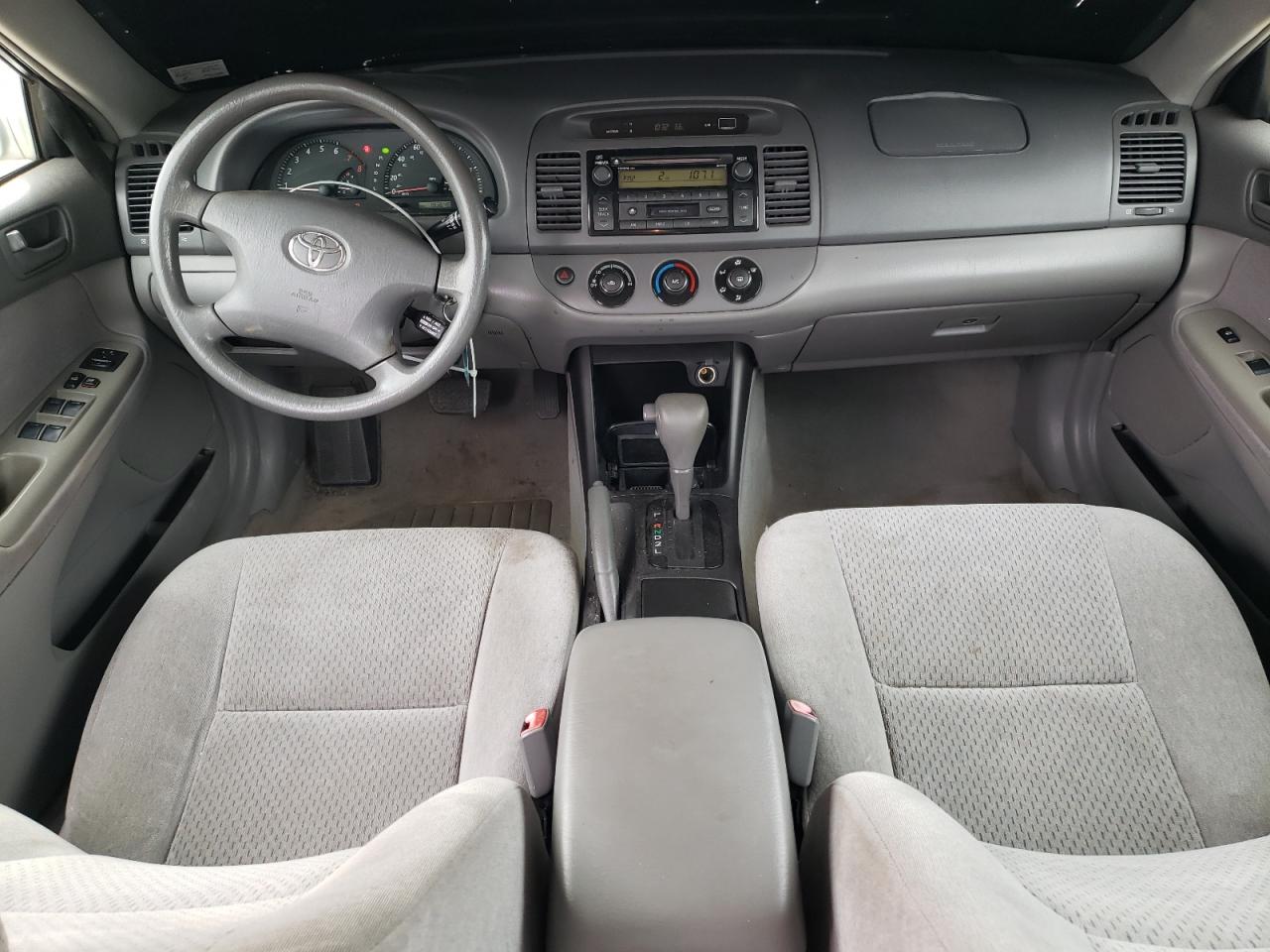 2004 Toyota Camry Le VIN: 4T1BE32K64U820443 Lot: 93258385